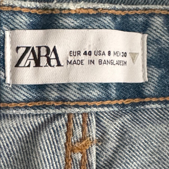 NWT ZARA Mid Rise Cropped Straight Leg Light Blue Denim Jeans 8 Relaxed Fit Crop - Picture 9 of 11